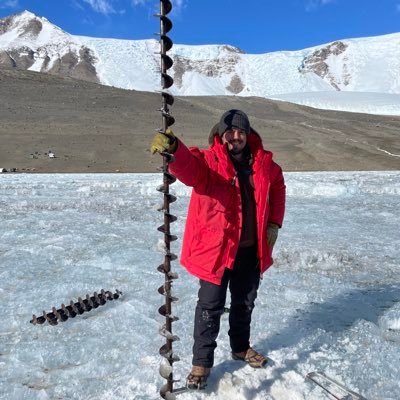 PhD Candidate - Microbiologist - Antarctic Microbial Ecology - Computer Enthusiast