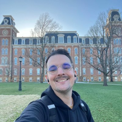 Postdoctoral fellow at @UArkansas, Latvis Lab. Interested in plant hybridization, phylogenomics, and pop genetics. Opinions my own. He/him 🏳️‍🌈