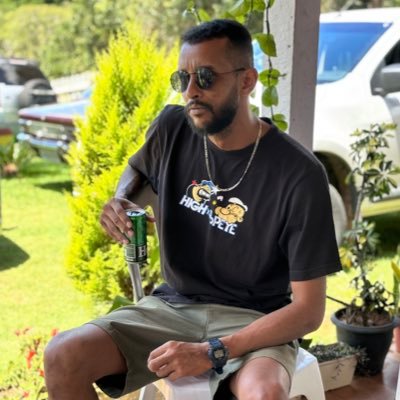 fé https://t.co/PRx54jVnNx