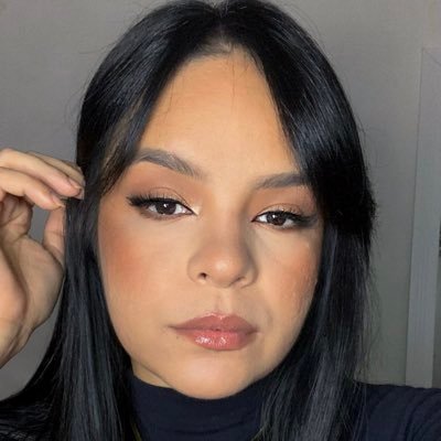Always pray and never give up. Luke 18:1 | Maquiadora profissional | Instagram: @dudamaranhaomakeup 💋