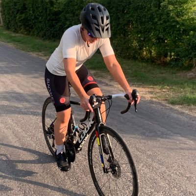 Ultra cyclist Pan Celtic Race 23, horse trainer, 6 x GB 🇬🇧 AG tri champs, ultra marathons & Ironman. Manage SM for businesses. DM for product sponsorship