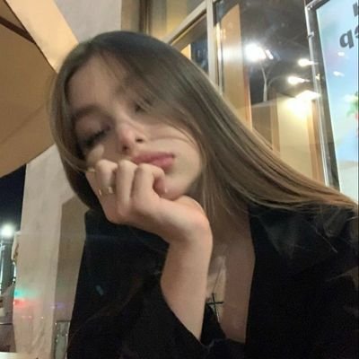 Sen kapat kapılarını sımsıkı ona, o yine bir delik bulur sızar ruhuna... 🌠🪐