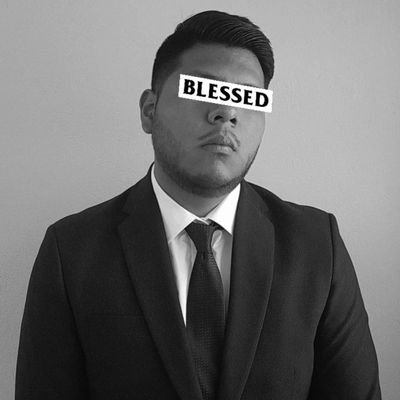 licjorgeluisgr's profile picture. Dentro de nuestro vacío solo queda en pie el orgullo 
¡Por eso seguiremos de pie!