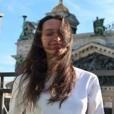 Gretchen_Summer's profile picture. React Native Developer since 2019. Addicted to Photography and Yoga