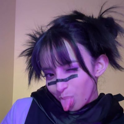 variety streamer | occasional cosplayer | LIVE @ Twitch M/W/Th 7 PM CT