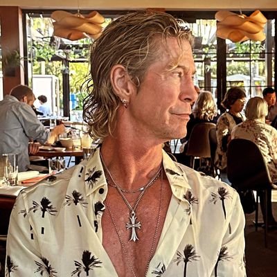 The Unofficial Duff McKagan Fan Page                       
  🕊🎼Heaven Only Hopes, Heaven Only Knows🎼🕊