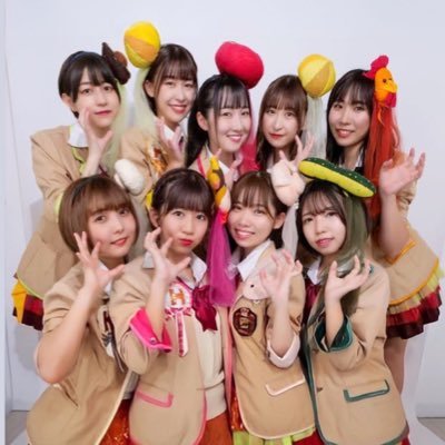 キャッチコピーは「No Idol,No Burger!」ハンバーガールの公式アカウント。※リプライのお返事はできませんが、メンバーは全部読んでます!