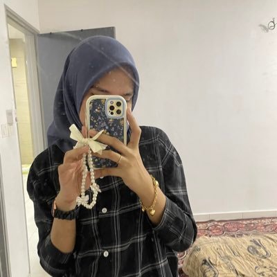 Sharamli_'s profile picture. work purposes can dm 💛