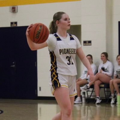 Makenzie Holtzclaw Profile