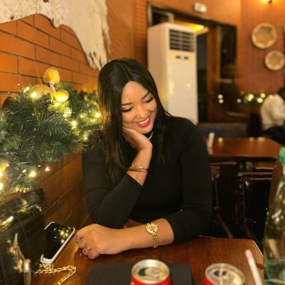 GniiwaFall's profile picture. work in progress....