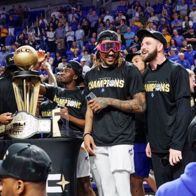 ▫️🏀 Special Assistant to WW @McNeeseMBB ▫️🎓 Former hooper & GA @LSUBasketball