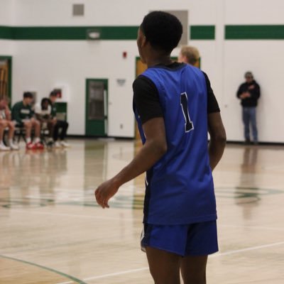 Jay_Smith112's profile picture. 6’1 Combo Guard || God First❤️|Email@smithjuliusjr04@gmail.com|. |2022 National Tournament Qualifier| 3.0 GPA| Deans list Recognition