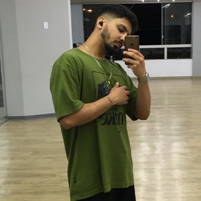 ddougzz's profile picture. 