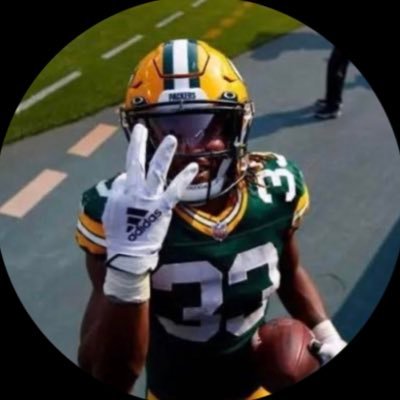 @packers • @bucks • @manutd | film analyst and NFL trade consultant | unbiased takes