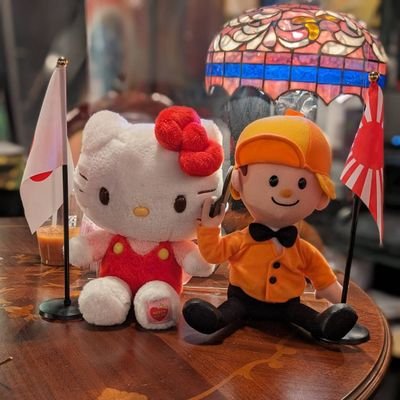 新宿のパワースポットのギャラリー卑弥呼から天からのメッセージに似たどこからともなく風と音楽が近づいてくるように物語性に満ちたファンタジックな作品を取り扱っています！ 愛国心は日本の心 侍魂英霊様に感謝です。🇯🇵しつこいDMは即ブロします。