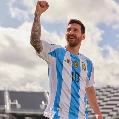 Messi is the GOAT 🐐
Messi is INFINITY  ∞8∞
Messi is MAGICIAN 🧞
Messi is The KING 🫅🏻
⭐⭐⭐ 🇦🇷