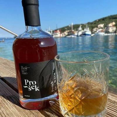 katlegoEugene7's profile picture. 😇