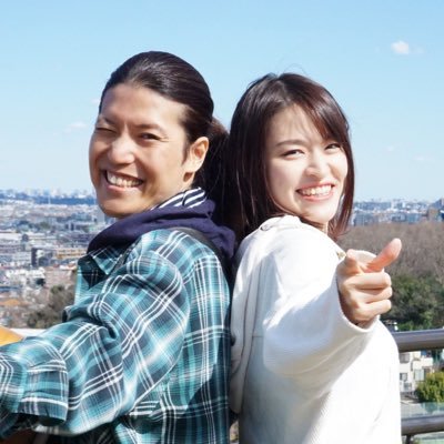 三重県四日市発(神奈川県在住)Clover公式アカウント。Vo&Gt.稲垣星良(@seira_clover369)、Gt&Cho.西尾大二郎(@daijiro1219)のスマイルポップスデュオ。 ※フォローは関係者のみです。サブスク配信中▶︎https://t.co/6OuLqJ37jV