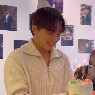 2024 테너 서영택 생일카페 𝟐𝟒𝟎𝟐𝟎𝟏-𝟎𝟒 𝐅𝟓 𝐜𝐨𝐟𝐟𝐞𝐞