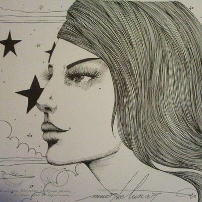 R_Mico_C's profile picture. caótica neutral. mamá de MiniFran y Alicia. apasionada de mi trabajo. rolera y jugona, así en general...