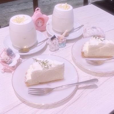 松ちゃん応援垢( ᐢ_  ̫_ᐢ )♡
仮ラベルリーチ中😞
いいね押せないけど松ちゃんやみんなのこと応援しています🍑