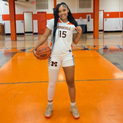 shiyahmonet's profile picture. God over everything | SMC | Instagram : @shiyahmonet