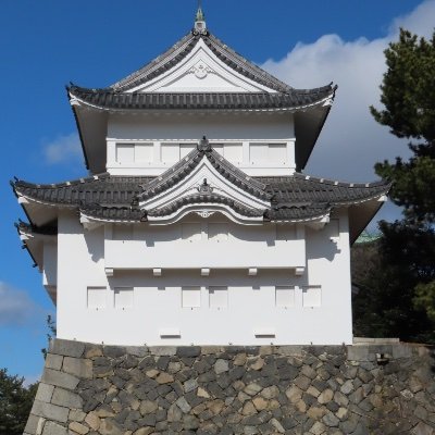 日本三名城の一つ名古屋城が好きです🏯
古い建物にも興味があります。小言も呟きます。