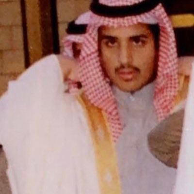 Rakayeb's profile picture. 