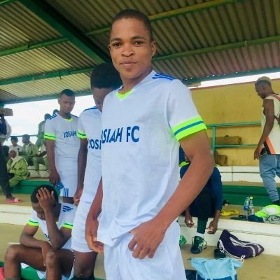 Am Footballer 🇳🇬 Promising Player 🙏 || Life Coach || Motivation Speaker || IG Christian.Imono, proud to represent ©JesusChrist Ambassador across the world!