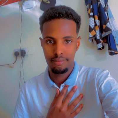 Welcome to my account Twitter: I am a somali citizen who advocates for unity in somalia | in public speaking | sports fans #Liverpool fc  please #follow__me