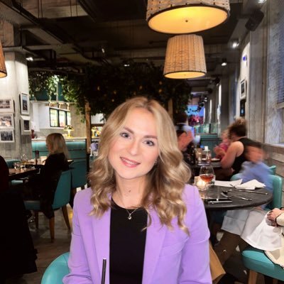 MissFrank49's profile picture. Maths Teacher. Year 9 & 10 Curriculum Coordinator. Passionate about teaching with the belief that everyone can achieve in mathematics. #YesUCan