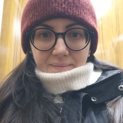 Julie_softeng's profile picture. Software engineer - voracious reader