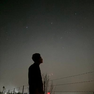 saras_knows's profile picture. 🌸