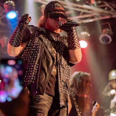 For fans of Mötley Crüe, Kiss, Iron Maiden, Ratt, Van Halen, Def Leppard, Queensrÿche and Judas Priest.