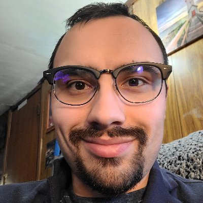 Holder of an MA in Sociology from SHSU - Midwesterner, fan of video games, TV, movies, football, Supercorp/WildeHopps/Wenclair shipper, leftist. Views my own.