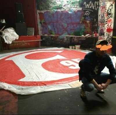 ❤️🤍 Die fast unlösbare Aufgabe besteht darin, weder von der Macht der anderen noch von der eigenen Ohnmacht sich dumm machen zu lassen.