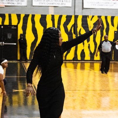 God First 🙏🏾| Head Coach of Charleston High Girls Basketball 🏀 @ladytigers_chs | NWCC, Ole Miss Alumni  👩‍🎓|