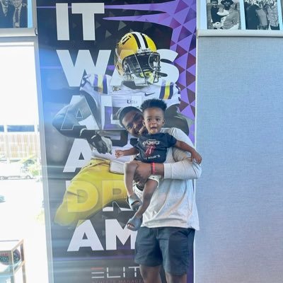 Faith I Family I Assistant D-Line Coach I @LSUFOOTBALL l LSU ALUM I Relationships Wins Championships l #iSupportJawuan