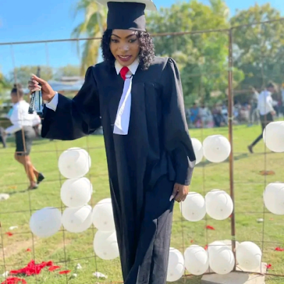 RolandeLou30002's profile picture. 