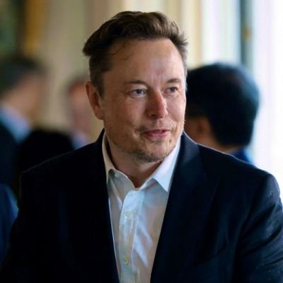 CEO - SpaceX 🚀 Tesla car 🚗
Founder - The Boring Company 🛤️ 
Co-Founder - Neuralink, Open AI robot 🦾