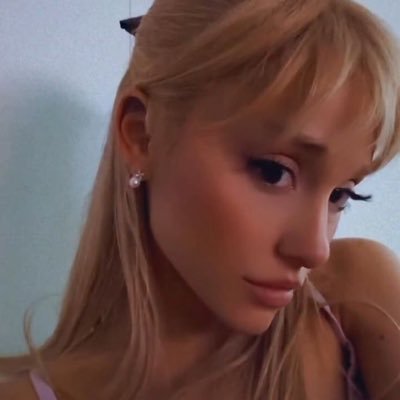 obvioustdy's profile picture. ͏ ͏ ͏ ・₊✧ ♡₊˚ 🎧📑♡₊˚・₊✧