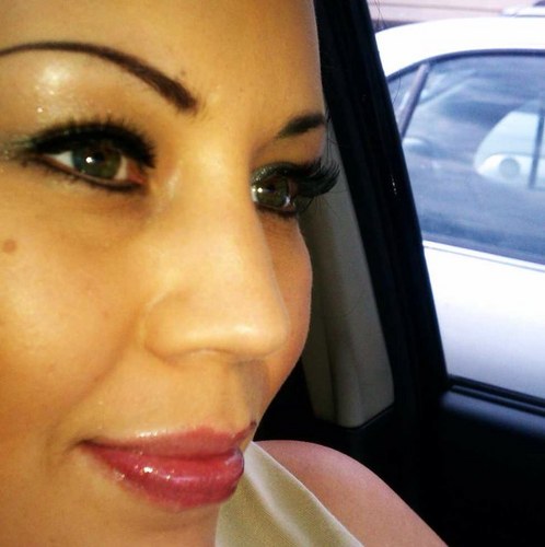 _moneytri's profile picture. 