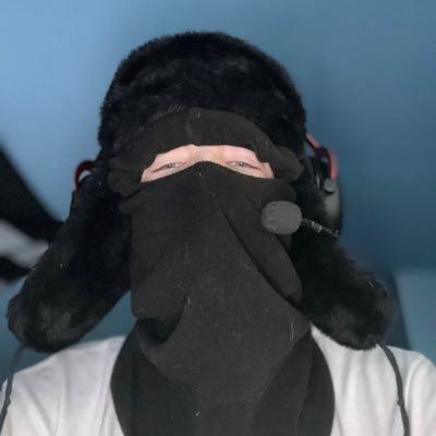 I am a small streamer and a stoner Twitch : https://t.co/adEpO3xcAY Discord : https://t.co/cq7WxOQJyq  Venmo: https://t.co/KDk4v9QFbi