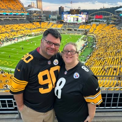 bleeding Black n’ Gold. Born Yinzer living in Cheesehead land. Steelers, Penguins, Pirates, and Panthers. INDYCAR #4 #98 NASCAR #9 F1 #47 #31