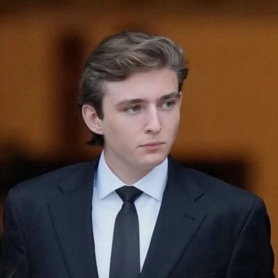 🇺🇸 not barron trump son, uncle, and a great leader.