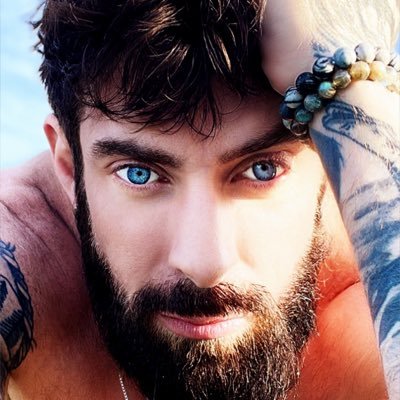 PORN ACTOR, MODEL,SCORT. https://t.co/Vu0CS0XIkG