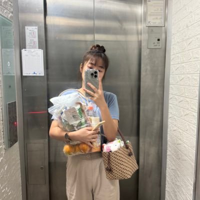 carammine's profile picture. 🥀