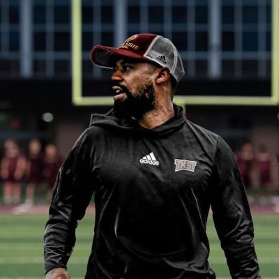 Defensive Back Guru @ Texas State Univ. | 1 Corinthians 15:10 | 2023 AFCA 35 Under 35 | Omega Psi Phi | A.S.N.F.