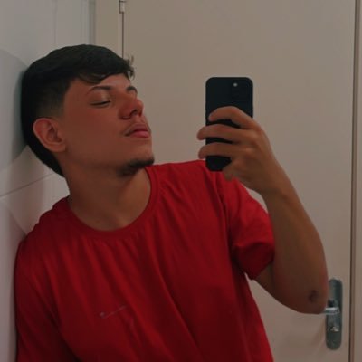 Jp_lopz's profile picture. 