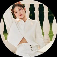 Serena(@goyoonjungv) 's Twitter Profile Photo